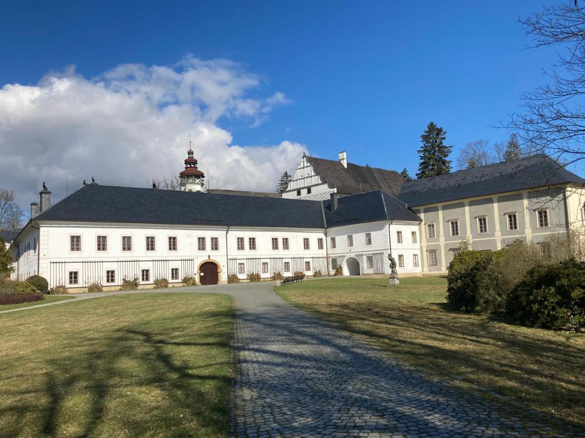 Apartman Ve Velkych Losinach Velke Losiny Exterior photo